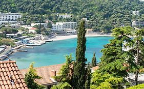 Beautiful Sea View Apartments
